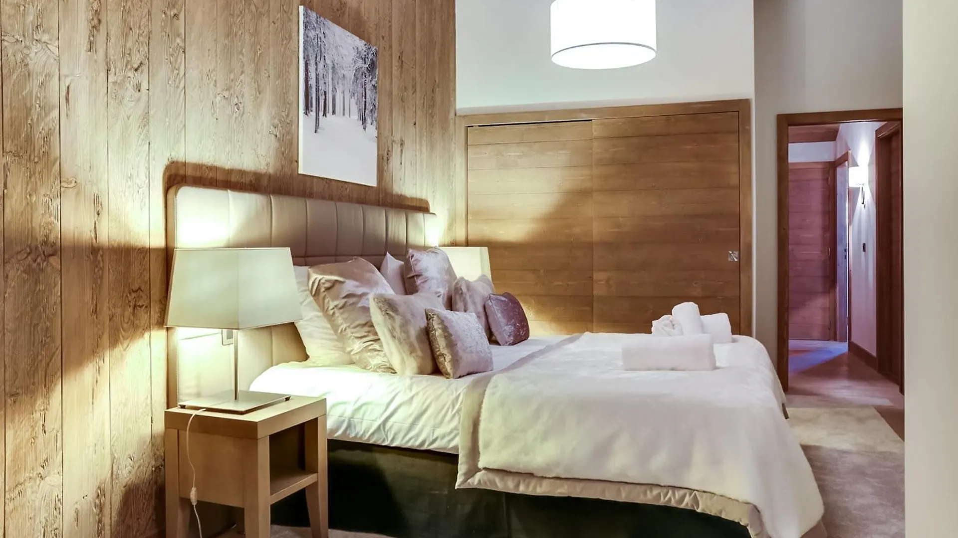 Lejlighed Luxueux Appartement 4 Pieces Au Coeur De Courchevel Village, A Proximite Des Pistes Et Commerces - Fr-1-562-32