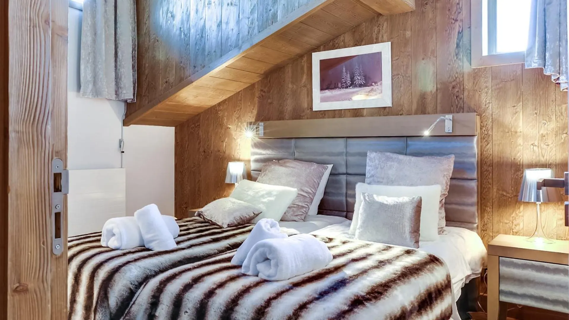 Luxueux Appartement 4 Pieces Au Coeur De Courchevel Village, A Proximite Des Pistes Et Commerces - Fr-1-562-32 France